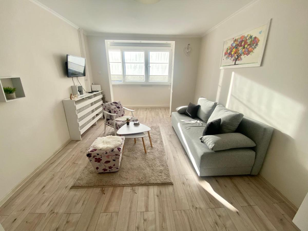 Apartman Lola Apartman Újvidék Kültér fotó